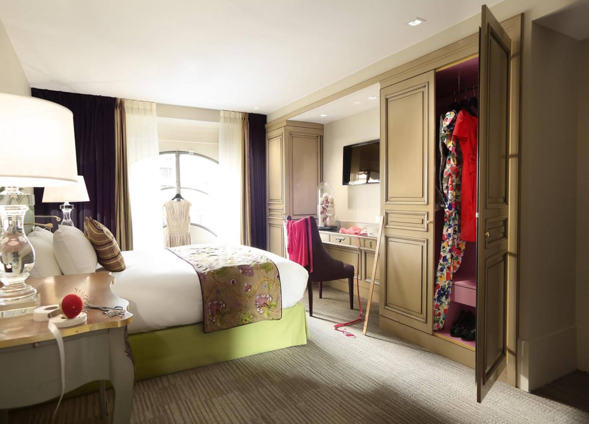 ลา แมซอง ฟาวาร์ต Hotel ปารีส ภายนอก รูปภาพ